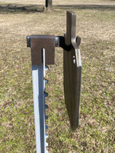 Load image into Gallery viewer, 3/8" AR500 7x12 IDPA/IPSC Steel Shooting Target w/ T-Post Hook (GIDPA121TPH1AR500-3H)
