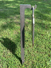 Load image into Gallery viewer, 3/8" AR500 7"x12" IDPA/IPSC Steel Shooting Target & 30" Ground Stake Stand (HIDPA121-HSTD1AR500-30IN)