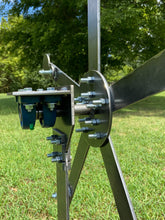 Load image into Gallery viewer, Magnum Target Portable 1/4" .22LR Rimfire Texas Star “No Weld” Reactive Steel Shooting Target w/ 4in Paddles (TS-4-14)