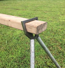 Load image into Gallery viewer, 3/8" AR500 Steel Shooting Target 2pc Stand Bracket Mounts for 2x4 & 3/4" Pipe (1.050") or 3/4" EMT Conduit (2x4-HCB2AR500)